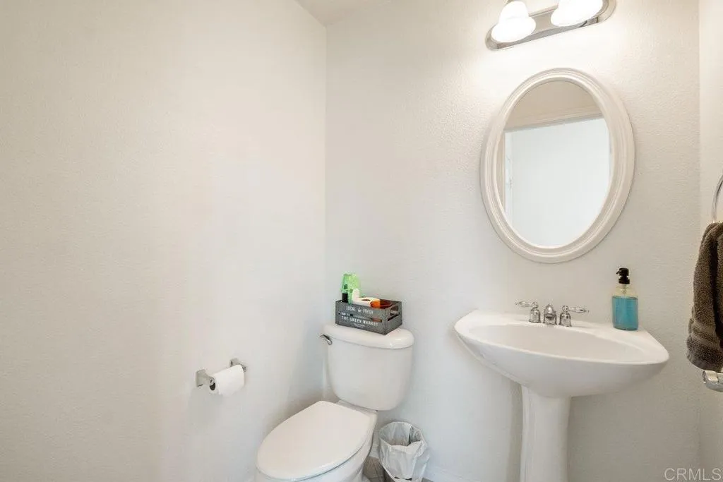 https://cdn.realtyfeed.com/cdn/127/306675129/9092f9233aacb91bad98fe7c68eb9ff3.webp