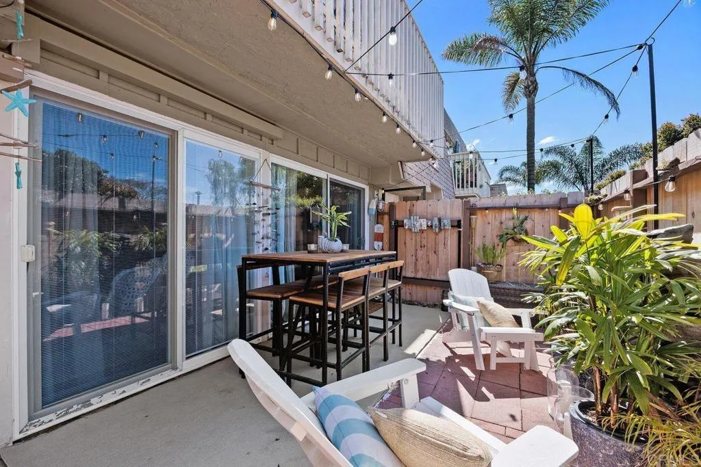Encinitas, CA 92024