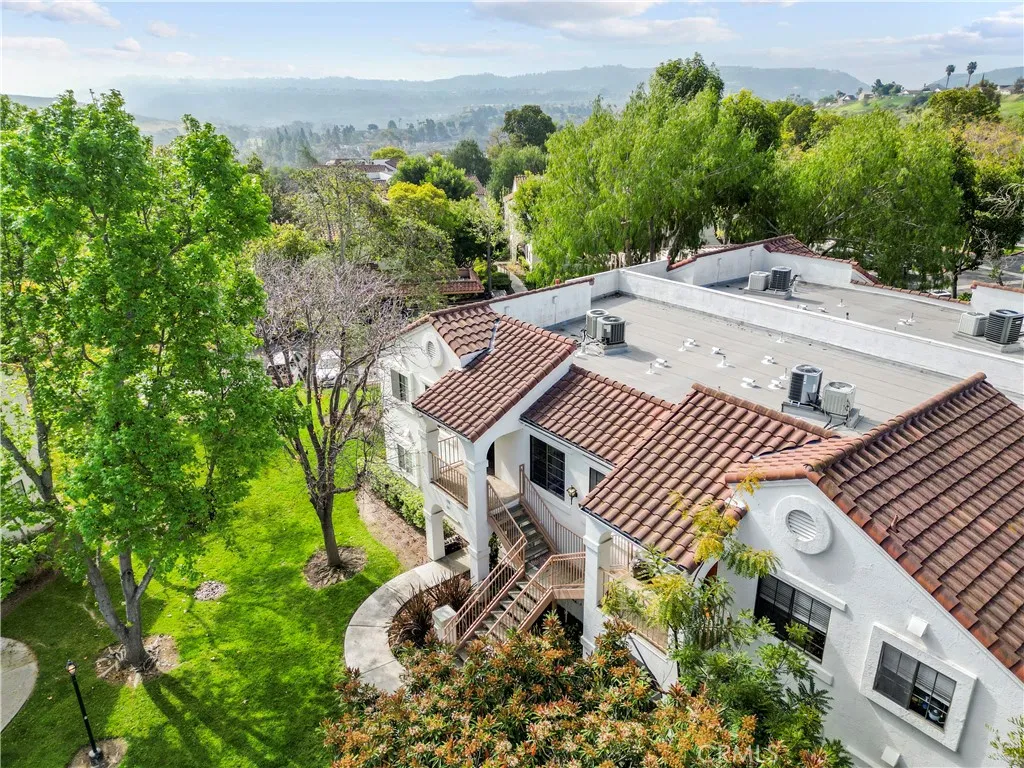 Photo #3: SW26064437 Listing: Photo #3