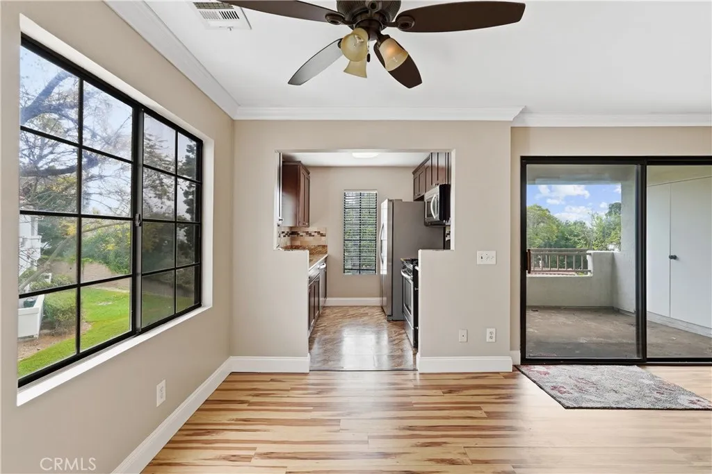 Photo #10: SW26064437 Listing: Photo #10