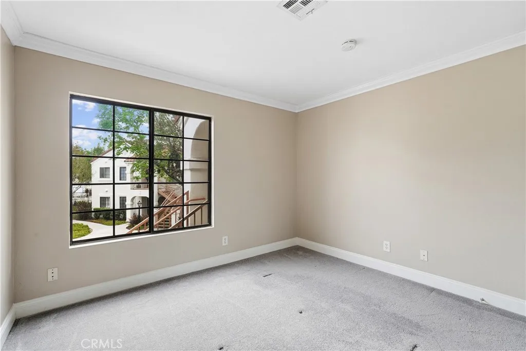 Photo #25: SW26064437 Listing: Photo #25