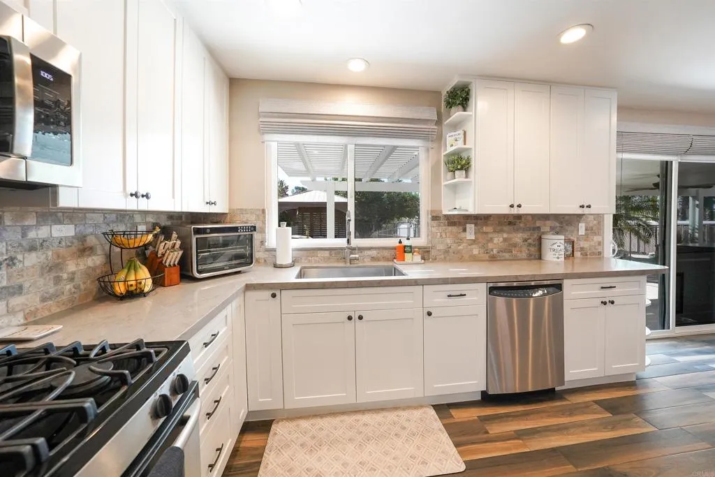 https://cdn.realtyfeed.com/cdn/127/306675195/5ac584585d7dc551621ac5e31d70f51f.webp