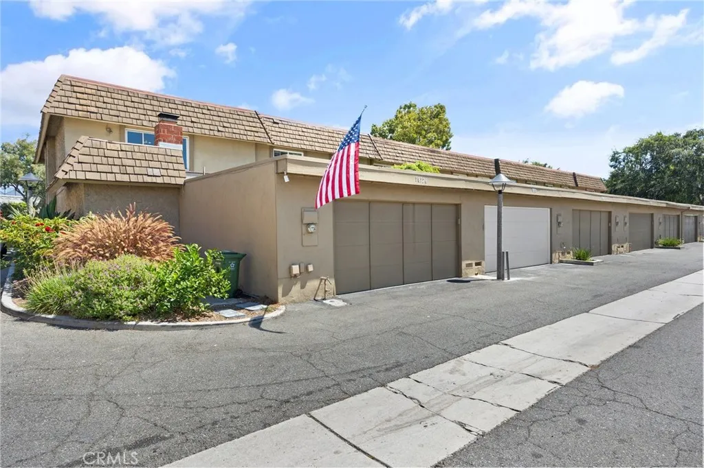 18126 Sand Dunes Court, Fountain Valley, CA, 92708