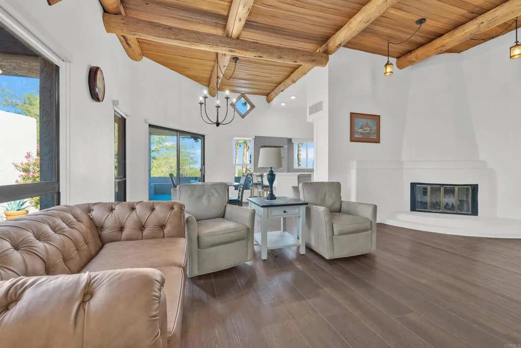 https://cdn.realtyfeed.com/cdn/127/306675270/2f43fd8c6876d8bf4cc47f096c170339.webp