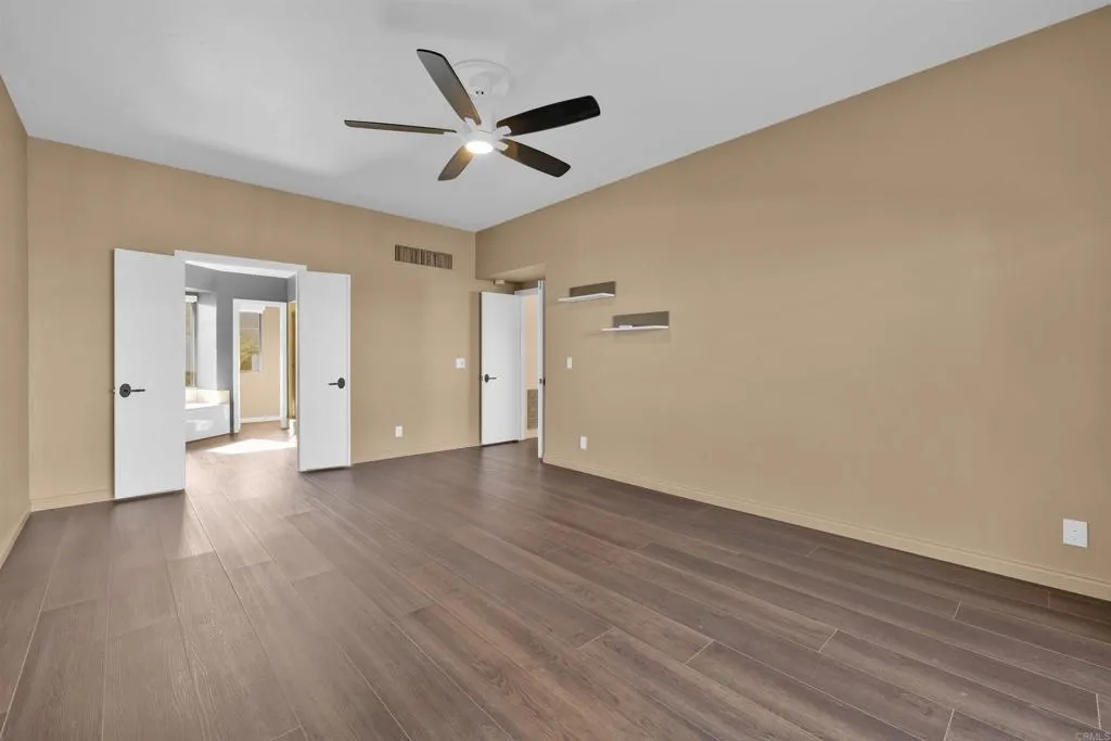 https://cdn.realtyfeed.com/cdn/127/306675270/41585b604de0e21572493068281fadbe.webp
