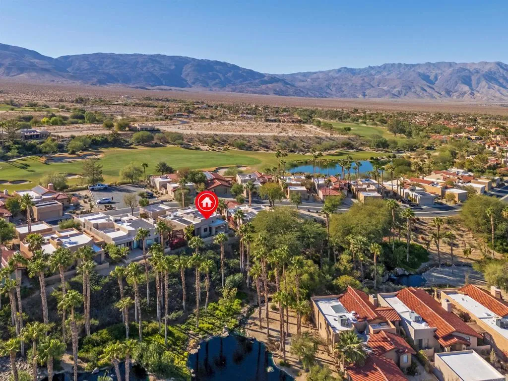 https://cdn.realtyfeed.com/cdn/127/306675270/7ebb8a6177e656f2fbc1f0399edbbc40.webp