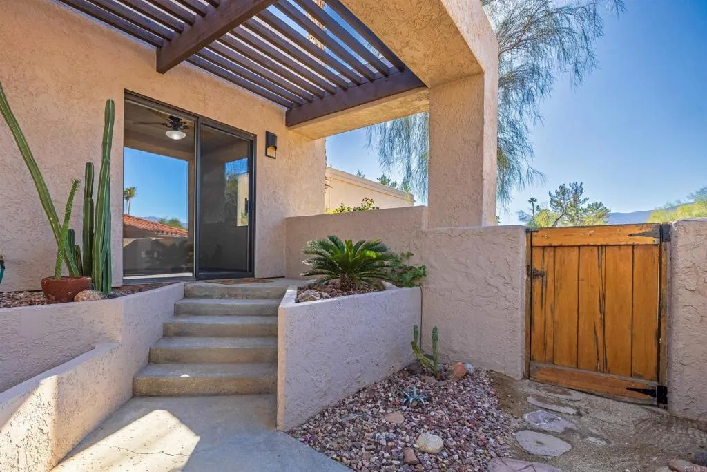 https://cdn.realtyfeed.com/cdn/127/306675270/7fd6b5309c186ef617d61421832144e2.webp