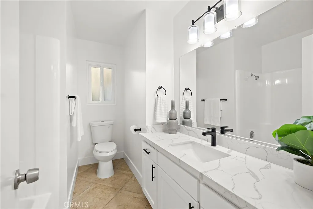 https://cdn.realtyfeed.com/cdn/127/306675387/28ef72ff901122dbbadaf544fb274a31.webp