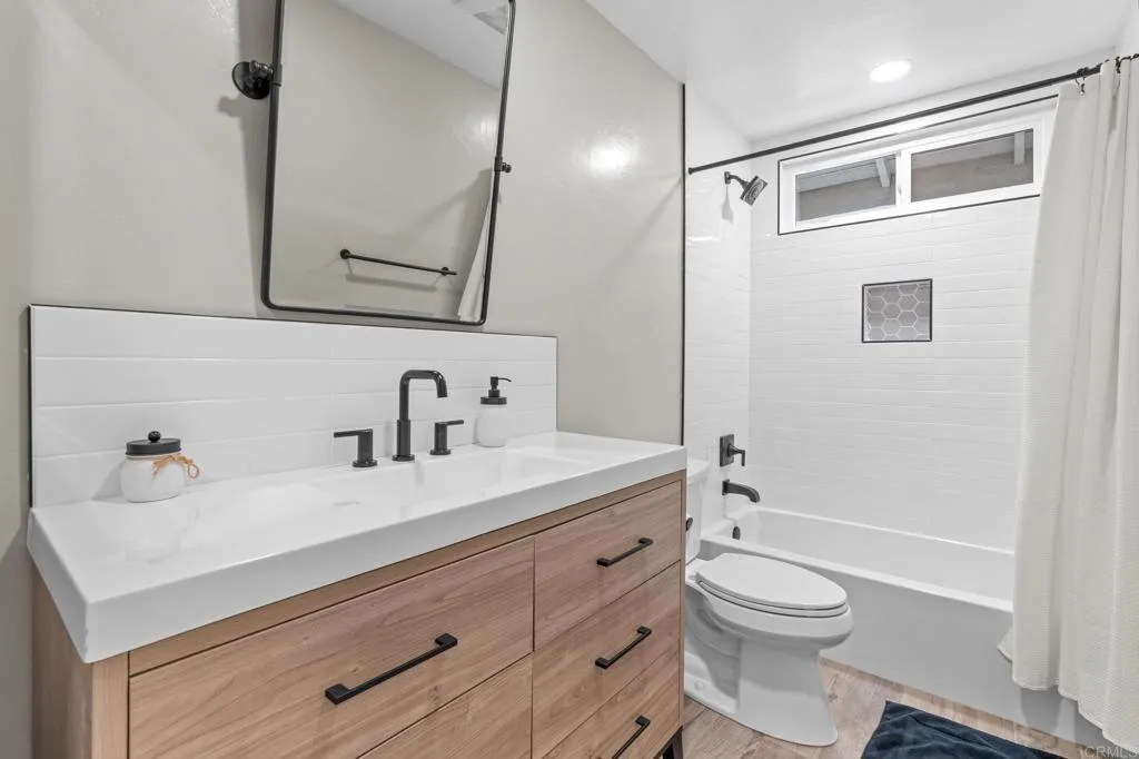 https://cdn.realtyfeed.com/cdn/127/306675426/09735d4912fef57be96b89562e60394a.webp