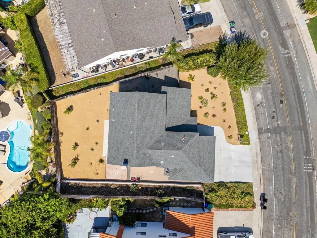 https://cdn.realtyfeed.com/cdn/127/306675426/c513ca91d0e515d287198259318fcc49.webp