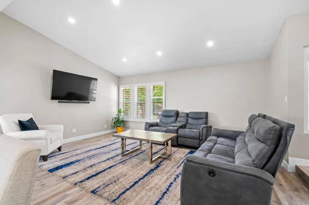 https://cdn.realtyfeed.com/cdn/127/306675426/c62b63880a43adb0fde967df7bae8538.webp