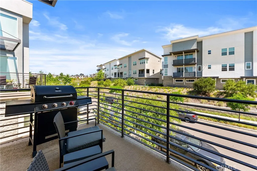 https://cdn.realtyfeed.com/cdn/127/306675432/bc45a6993f59812ac115c8bc2d6e95e5.webp