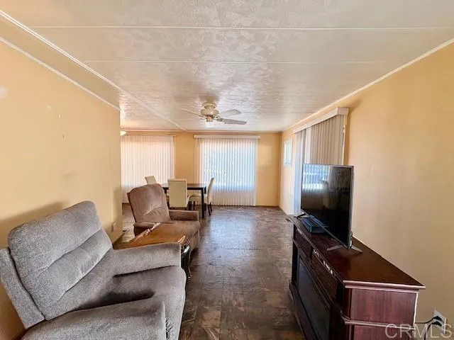 https://cdn.realtyfeed.com/cdn/127/306675499/5b7d64b62d52e72d3ff75b2eb5c28e33.webp