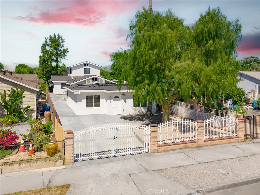 Pacoima, CA 91331