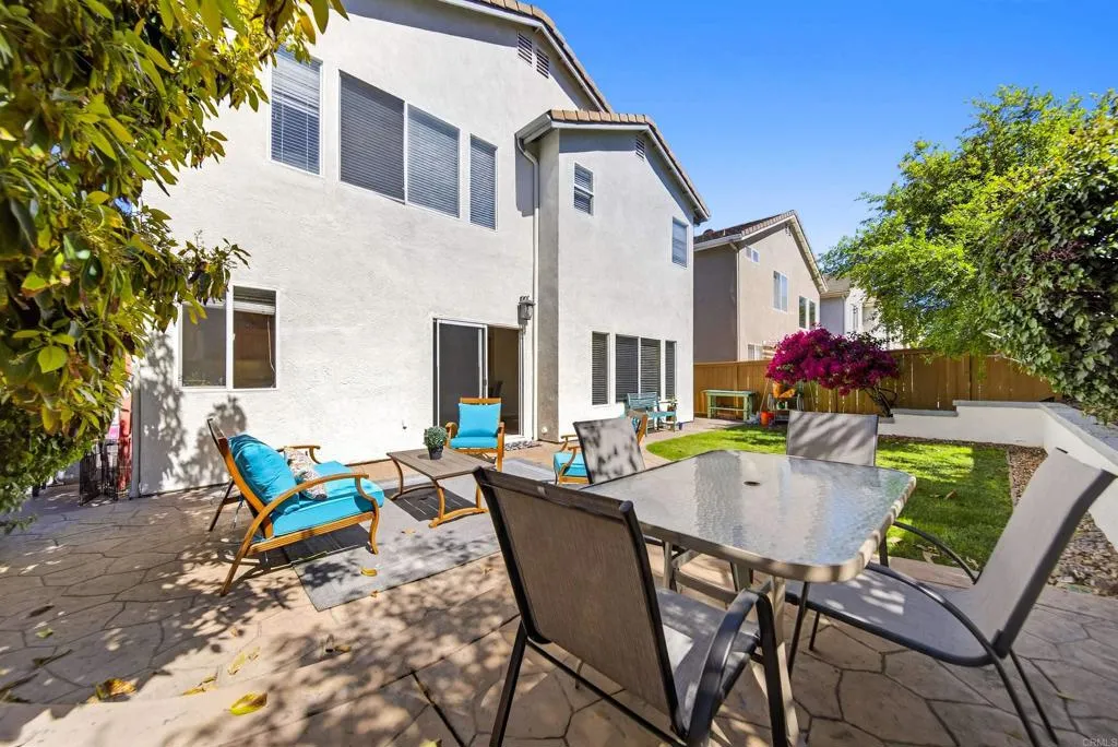 https://cdn.realtyfeed.com/cdn/127/306675599/a4b5376d194e5fac494107155f39cb03.webp