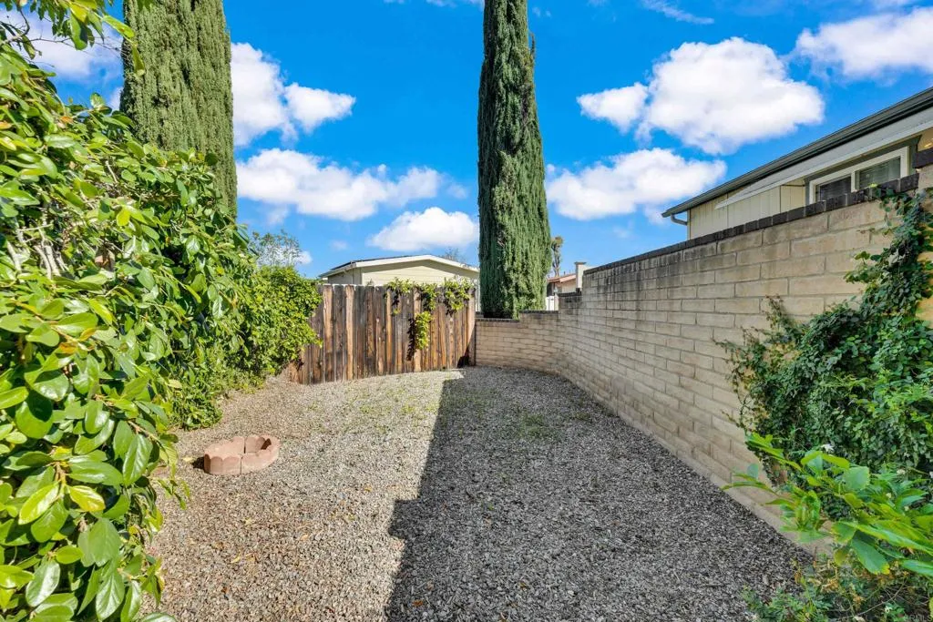 https://cdn.realtyfeed.com/cdn/127/306675618/1125d923fdae62d7076d1d2e02405671.webp