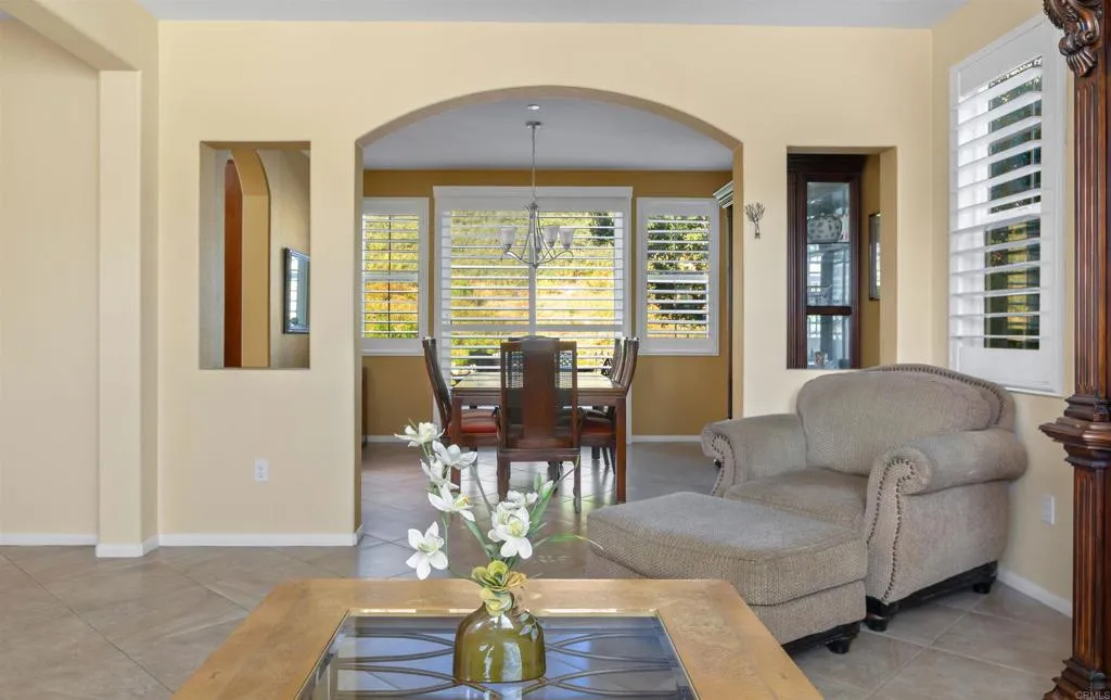 https://cdn.realtyfeed.com/cdn/127/306675619/465d9bdef193c6d90f88ca8afc060233.webp