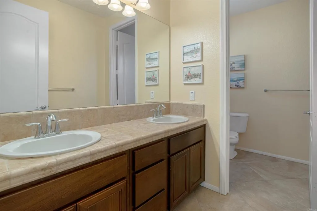 https://cdn.realtyfeed.com/cdn/127/306675619/9b2be68bef273c854b0d1281ac71367e.webp