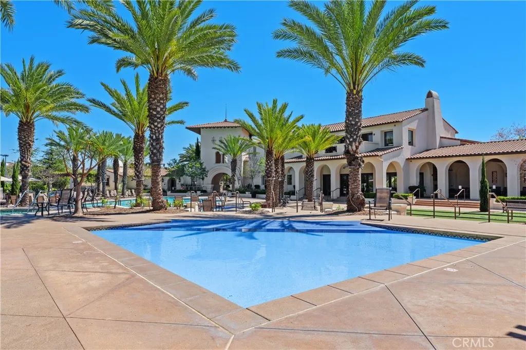 https://cdn.realtyfeed.com/cdn/127/306675665/a42538b04d91e58d8b2c2926ff7ed1ba.webp