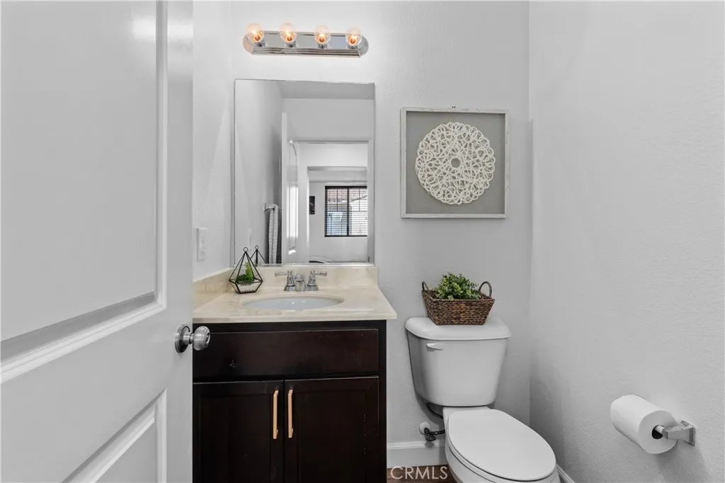 https://cdn.realtyfeed.com/cdn/127/306675665/a491659355a4f7ae7d5fccc42bc7ec28.webp
