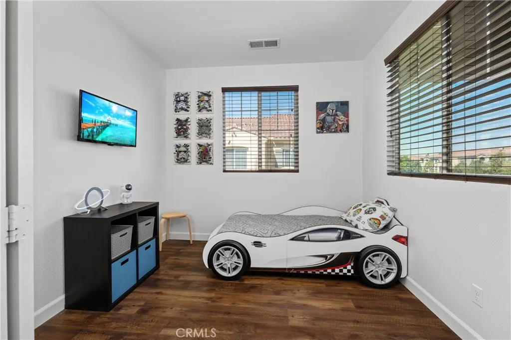 https://cdn.realtyfeed.com/cdn/127/306675665/db41388e0814dd76fac2975afa6bd00e.webp