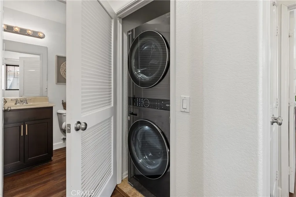 https://cdn.realtyfeed.com/cdn/127/306675665/fc7518b2fa03468576a0c04d311b27b6.webp