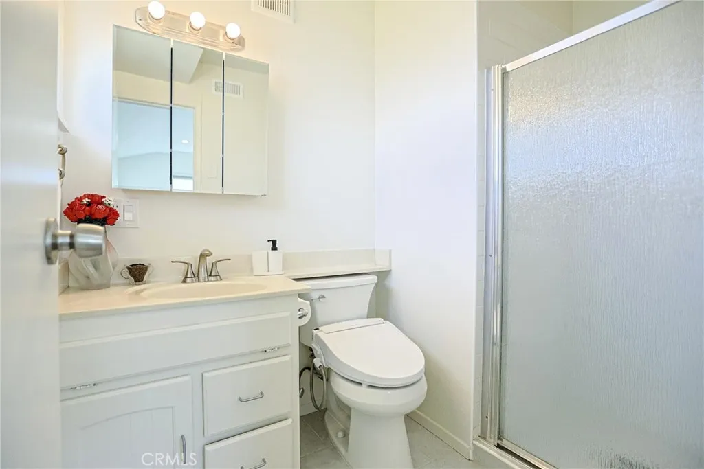 https://cdn.realtyfeed.com/cdn/127/306675698/053aa71edd8322b1816e08613c7e3bf6.webp