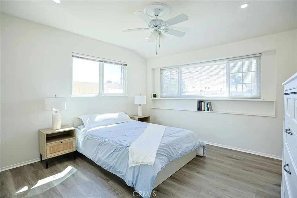 https://cdn.realtyfeed.com/cdn/127/306675698/347b982c11161551b87a5f808ec9fcad.webp