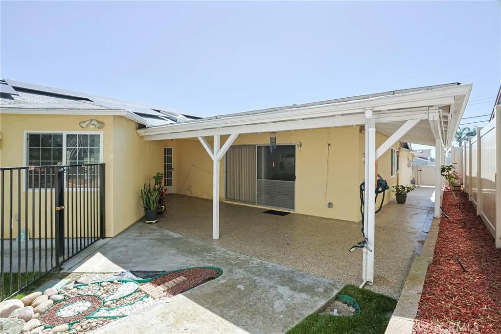 https://cdn.realtyfeed.com/cdn/127/306675698/6d8d5d9cd27da06ca8383dc2fa756eaa.webp