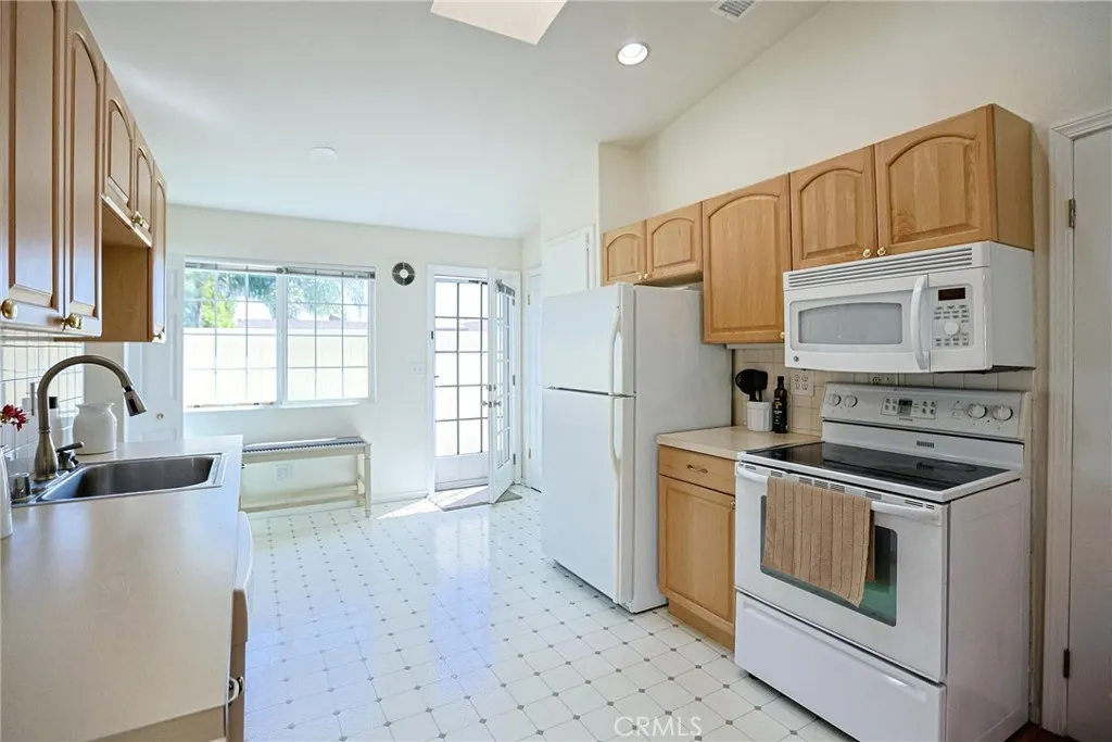 https://cdn.realtyfeed.com/cdn/127/306675698/949203713174fb12f0f5ef1742e79f66.webp