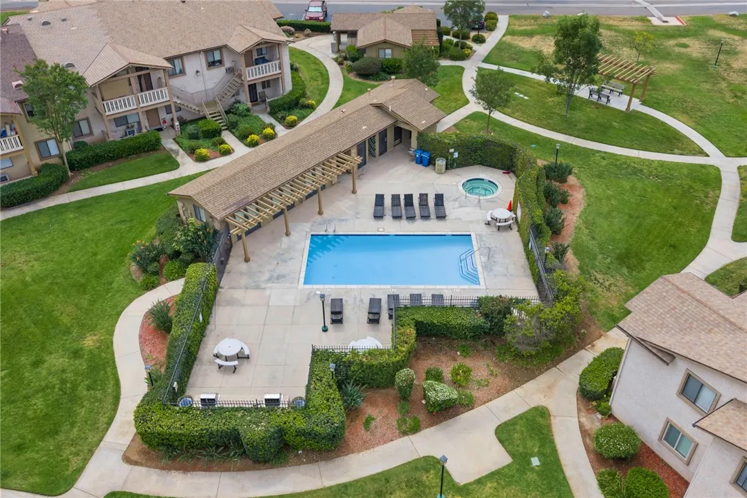 https://cdn.realtyfeed.com/cdn/127/306675730/1a1982993762cc3b5a5d2951a915c493.webp