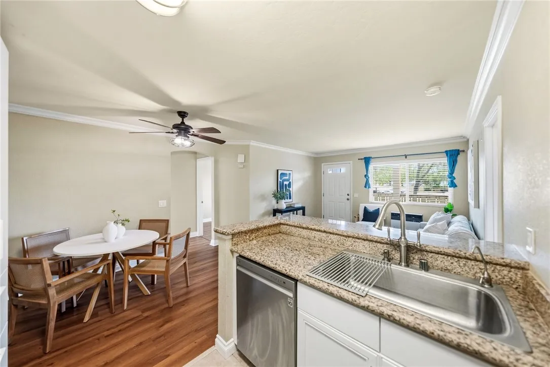 https://cdn.realtyfeed.com/cdn/127/306675730/7965b1ee56a1f3785a0ea4b97cf985dc.webp