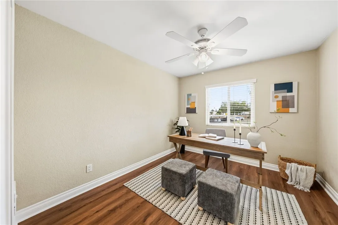 Photo #24: SW26065161 Listing: Photo #24