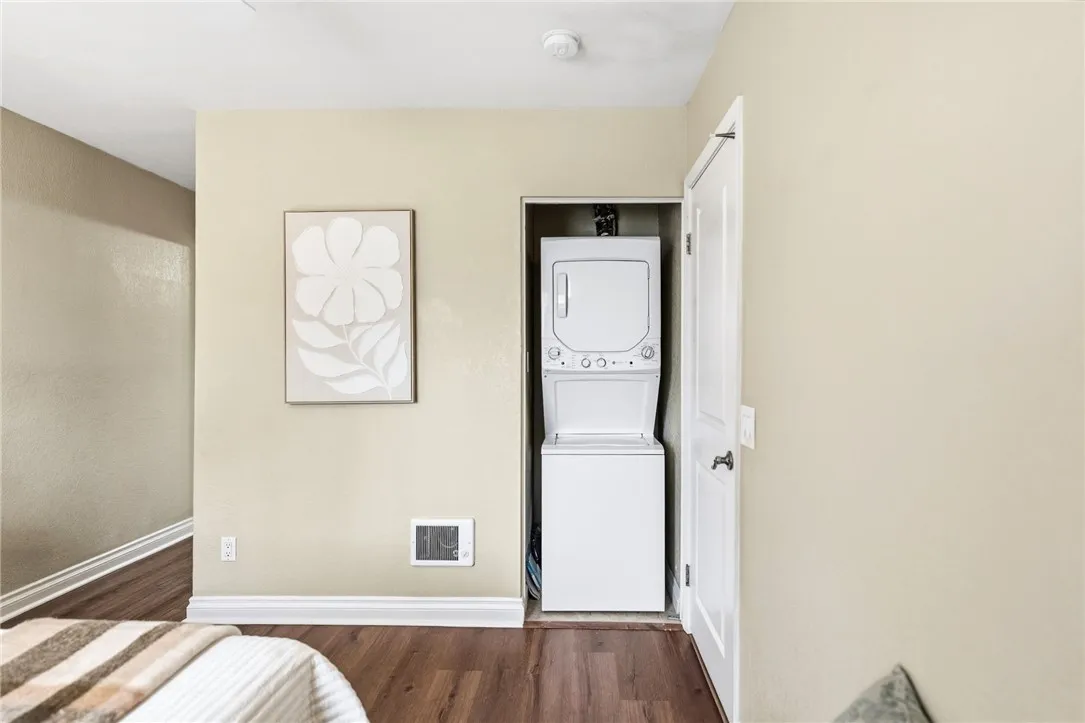 https://cdn.realtyfeed.com/cdn/127/306675730/cbc2f7b66f3984b3f449d0150e637540.webp