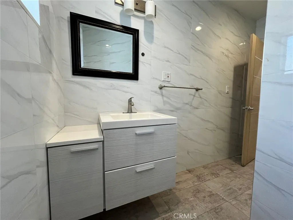 430 Lincoln Avenue, Glendale, CA, 91205