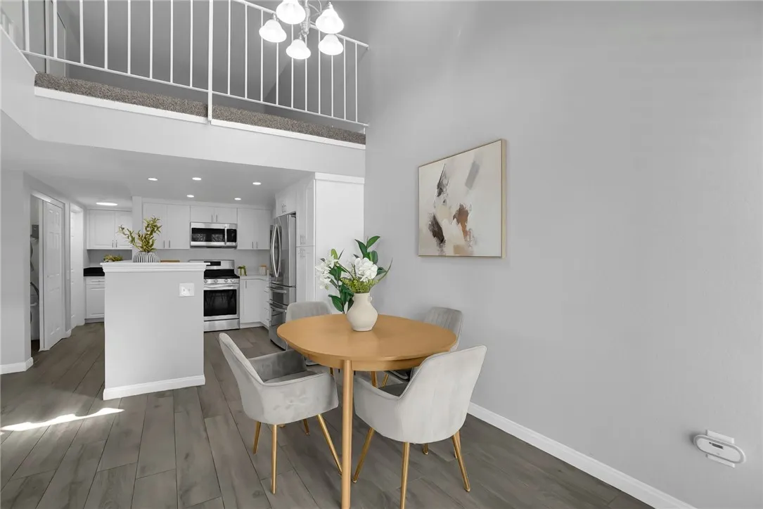 Photo #8: SW26064965 Listing: Photo #8