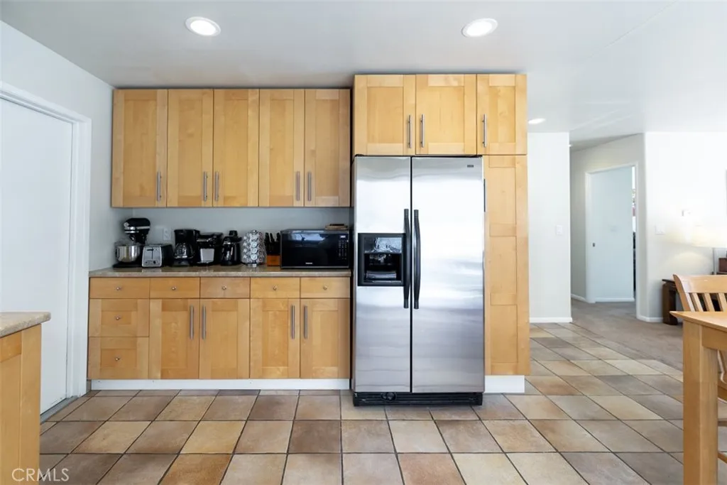 https://cdn.realtyfeed.com/cdn/127/306675839/07ed7785c207906e95354e51d67907d9.webp