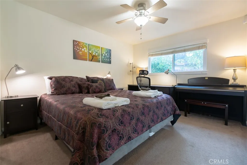 https://cdn.realtyfeed.com/cdn/127/306675839/2a302a1dcd366a14afe4f0c102072951.webp