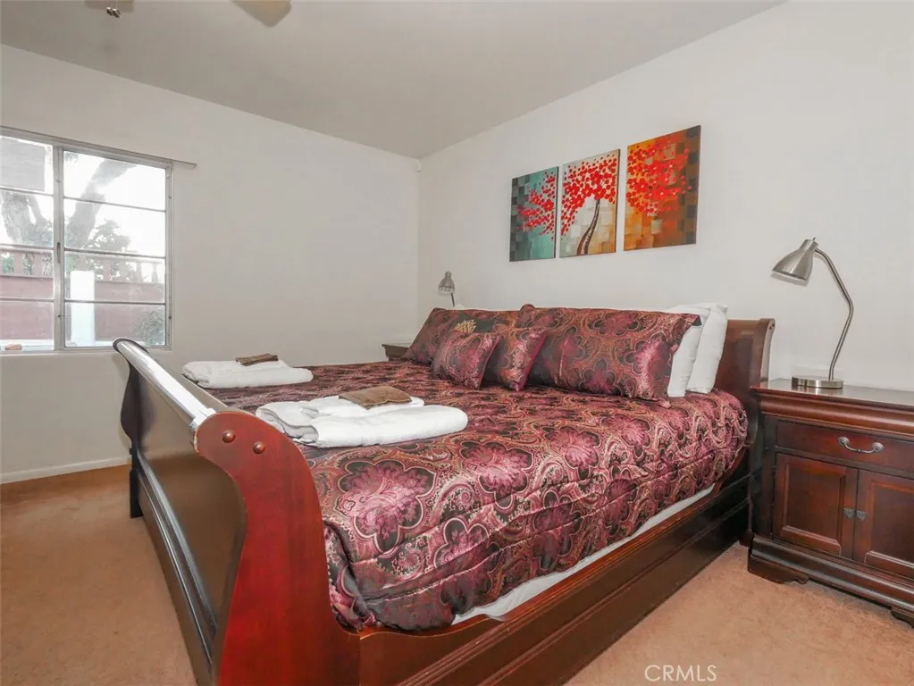https://cdn.realtyfeed.com/cdn/127/306675839/a3fee89fd915bbee5d13e342ddabe6f7.webp