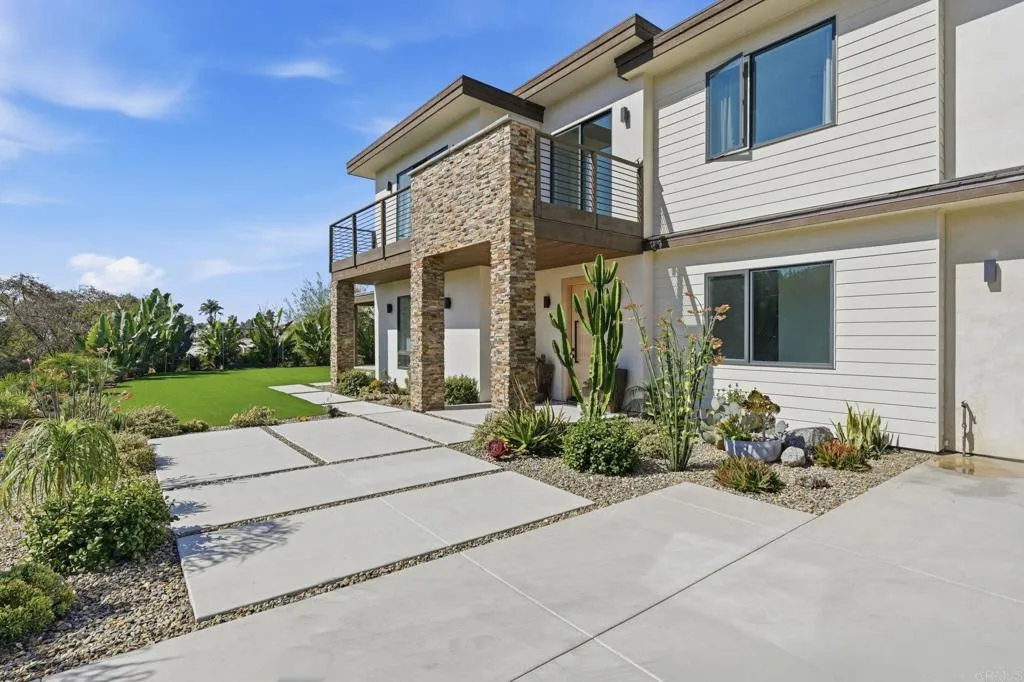 https://cdn.realtyfeed.com/cdn/127/306675862/7eddd2f1dd7cf8c2e8993b430ca254e5.webp
