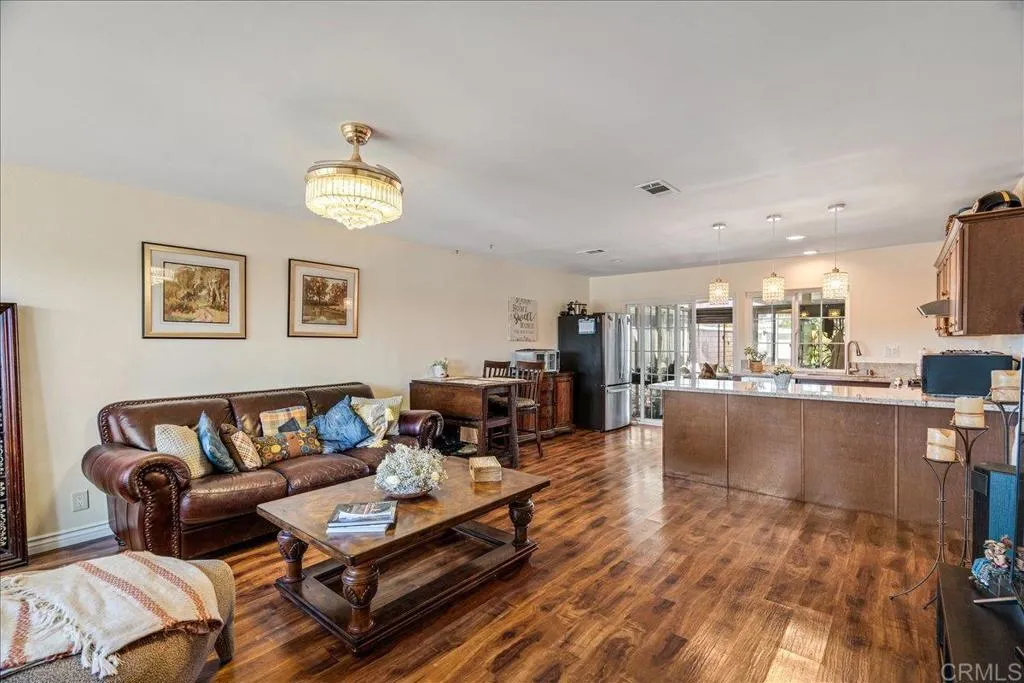 Photo #2: PTP2602277 Listing: Photo #2