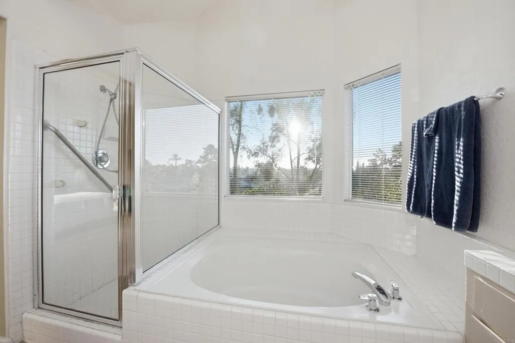 https://cdn.realtyfeed.com/cdn/127/306675922/181a5b394c2c09176baacc58ccfd6199.webp
