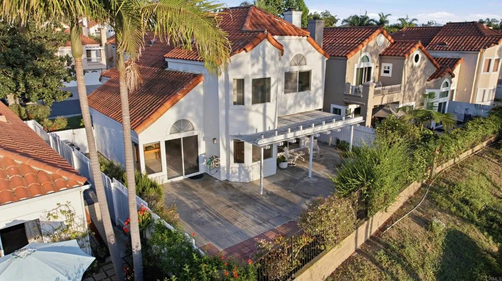 https://cdn.realtyfeed.com/cdn/127/306675922/7faf9f2b8ac4843c09018860fbfdb838.webp