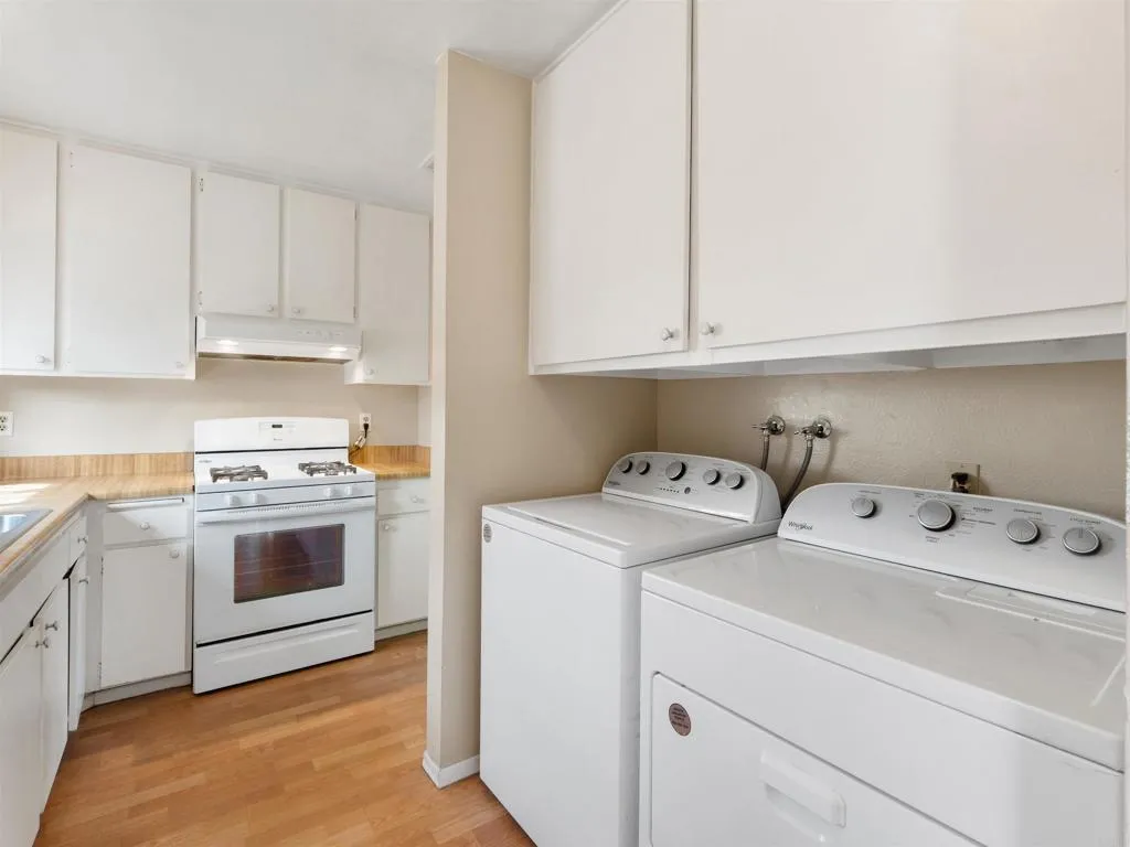 https://cdn.realtyfeed.com/cdn/127/306675942/200e3f5721f935cd7cc5ad6d3bcec6bd.webp