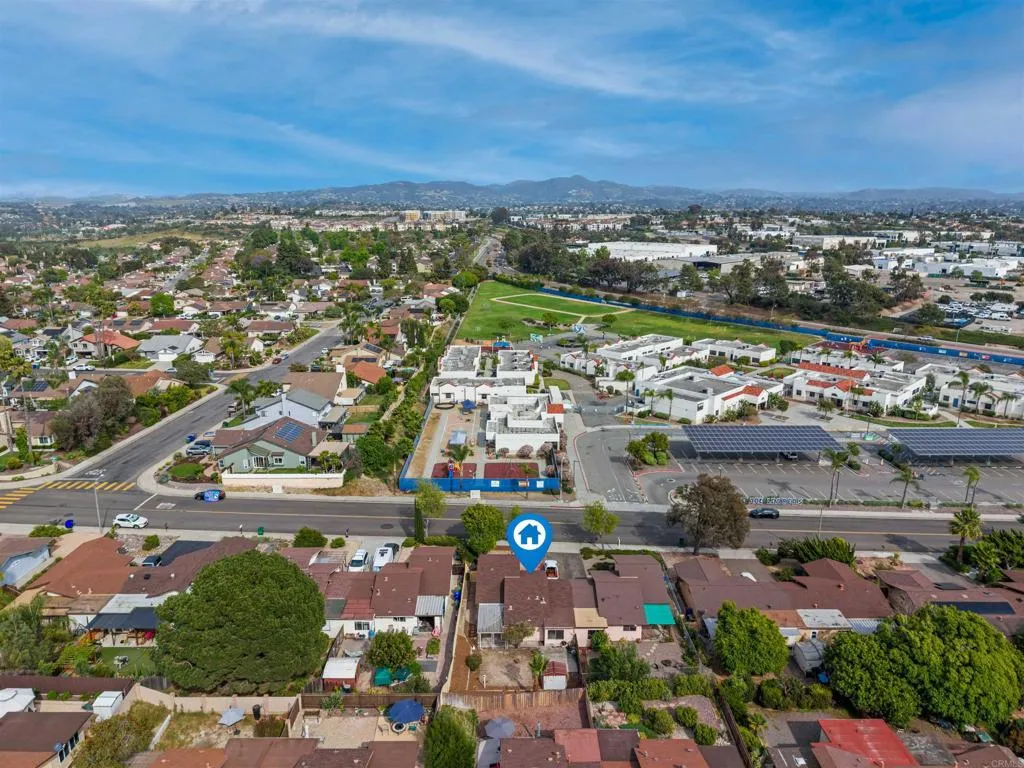 https://cdn.realtyfeed.com/cdn/127/306675942/87d793d36871605b3861ac13cab49d9b.webp