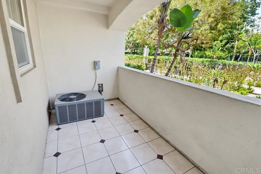 https://cdn.realtyfeed.com/cdn/127/306675948/b24e3e77b9adbc227076d4f012b02caf.webp