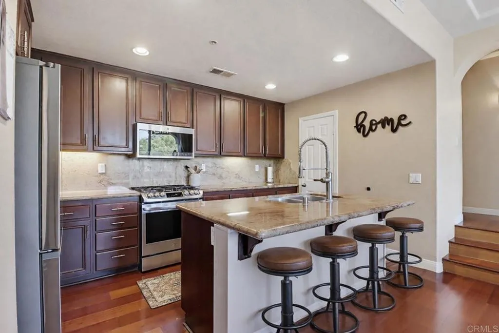 Photo #13: PTP2602282 Listing: Photo #13