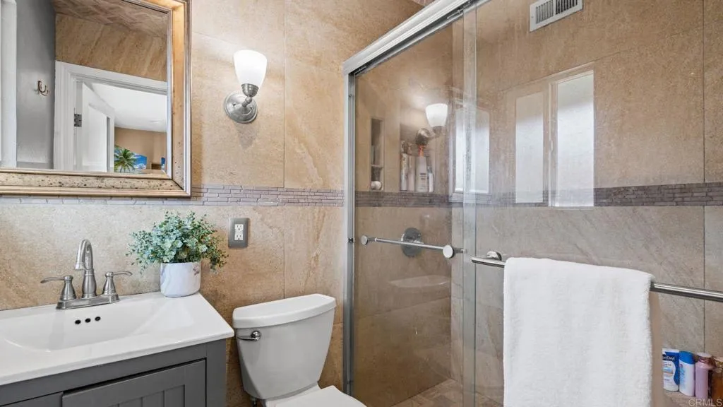 https://cdn.realtyfeed.com/cdn/127/306675987/3c4cc8e1ab821578f9fee6a54f875d31.webp
