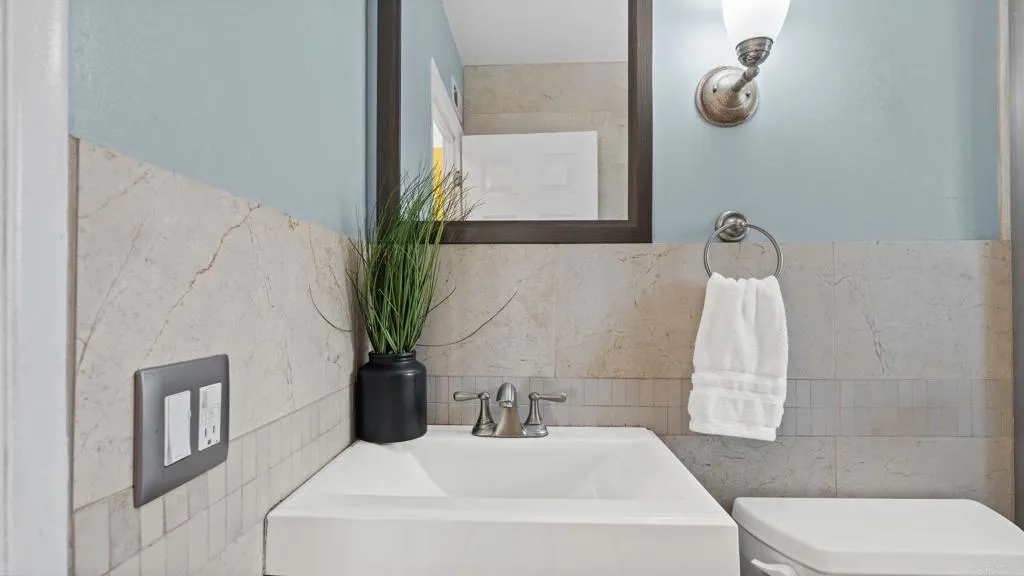 https://cdn.realtyfeed.com/cdn/127/306675987/5f9a2d14049d1c7d35f73952f17f317f.webp