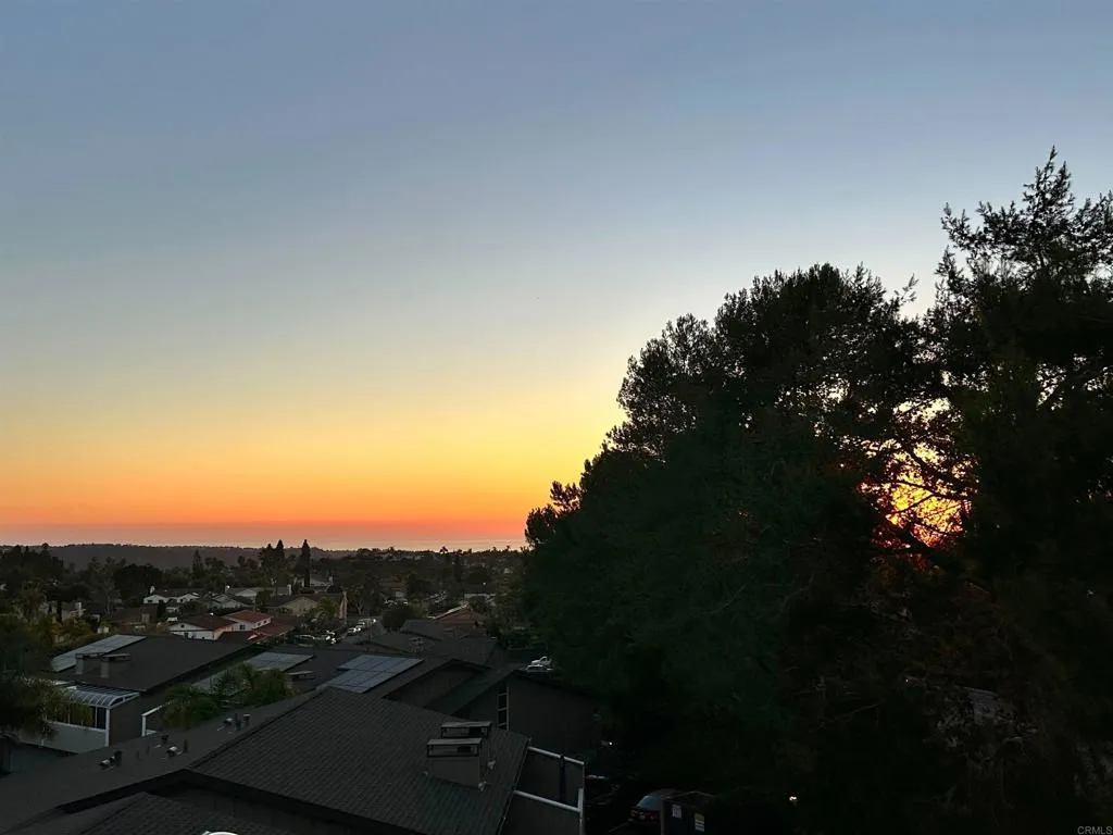 https://cdn.realtyfeed.com/cdn/127/306676031/8ed9913a0e21444c8f62c69781326b83.webp